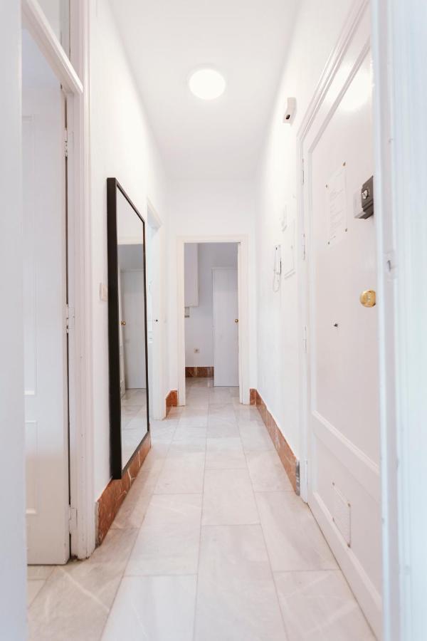 Bright And Cozy-1Bd 1Bth & 2Bd 1Bth- La Giralda Lejlighed Sevilla Eksteriør billede