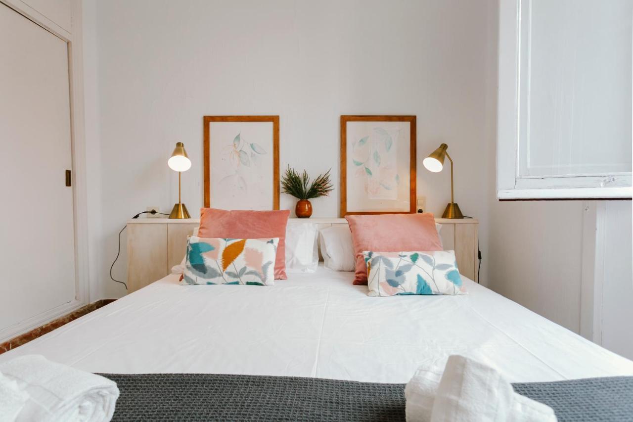 Bright And Cozy-1Bd 1Bth & 2Bd 1Bth- La Giralda Lejlighed Sevilla Eksteriør billede