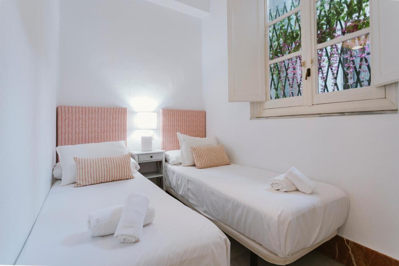 Bright And Cozy-1Bd 1Bth & 2Bd 1Bth- La Giralda Lejlighed Sevilla Eksteriør billede